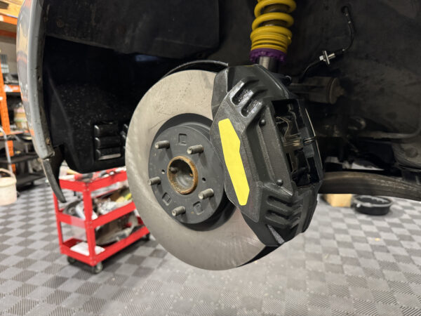 Toyota UK Spec Supra Front Brake Kit - Image 6
