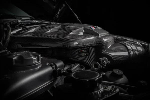 Eventuri Gloss Carbon Fibre Plenum - BMW 3 Series E90 | E92 | E93 M3 - Image 3