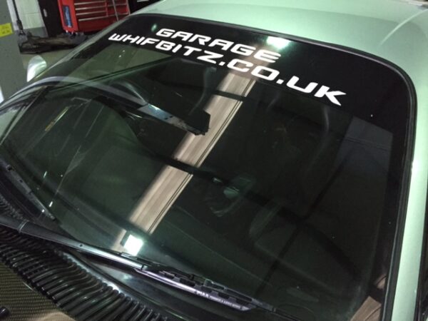 Garage Whifbitz Supra Heated Windscreen